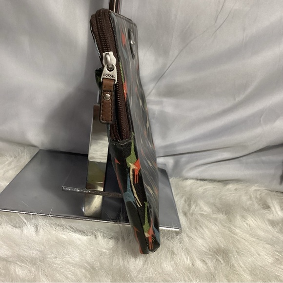 Fossil Giraffe “Key-Per” Coated PVC With Leather Trim Clutch Tablet Bag - Picture 5 of 9